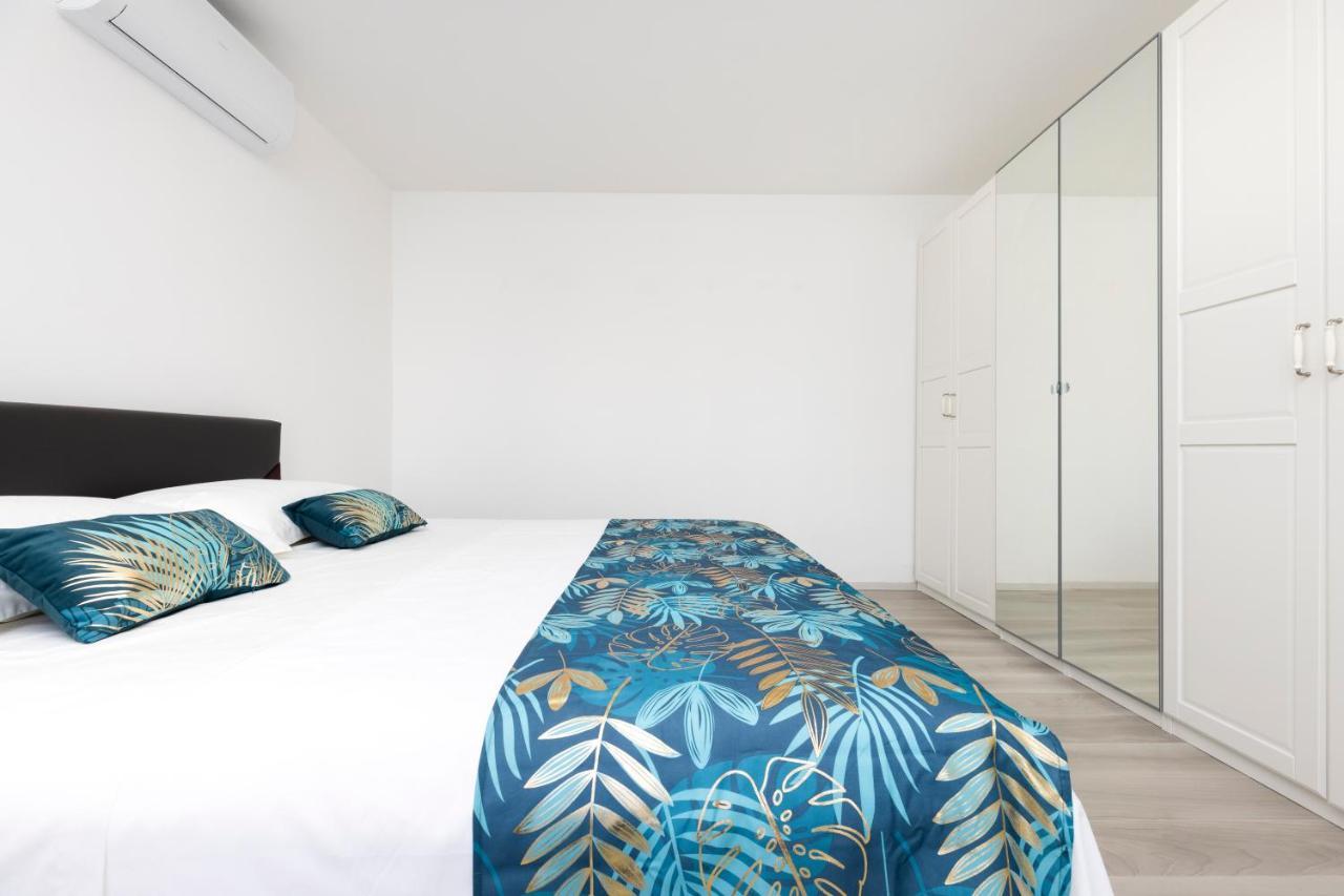 Apartments Olea 木洛希尼 外观 照片