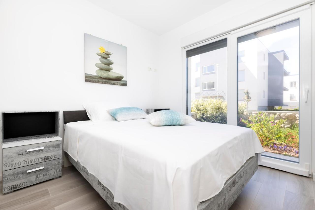 Apartments Olea 木洛希尼 外观 照片