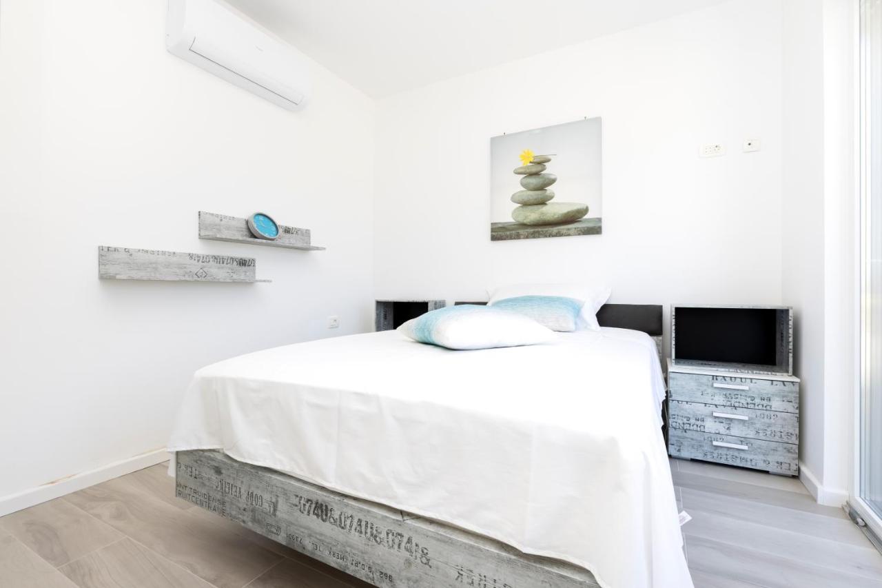 Apartments Olea 木洛希尼 外观 照片